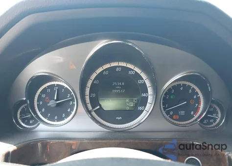 2010 Mercedes-Benz E 350 4Matic from USA, damaged, VIN WDDHF8HBXAA102641